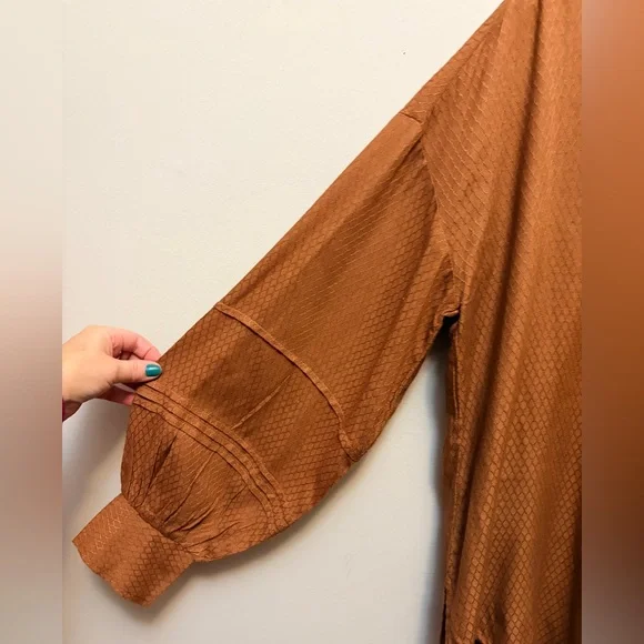 CREAM Oversized Viscose Balloon Sleeved Brown Blouse - Picture 5 of 7